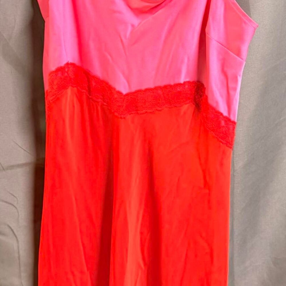 Gianni-bini Women's Pink and Red Dress